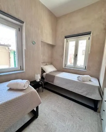 Vacanze Sant'agostino * Πίτσο